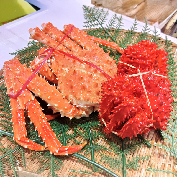 能登水産特撰 タラバ蟹と花咲蟹 食べ比べセット《冷凍》