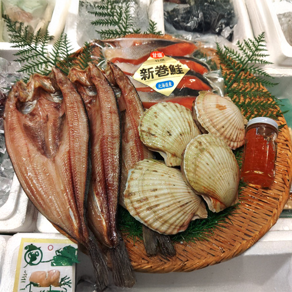 真ほっけ・ホタテ・鮭・いくら醤油漬けセット